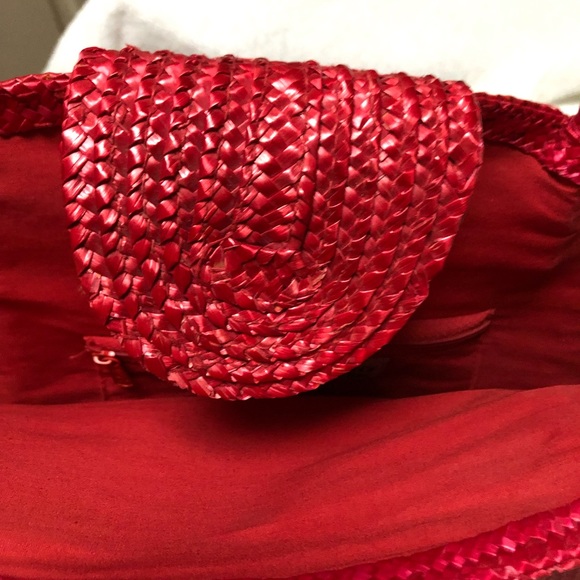 Giorgio Beverly Hills red tote, large. - Picture 14 of 14